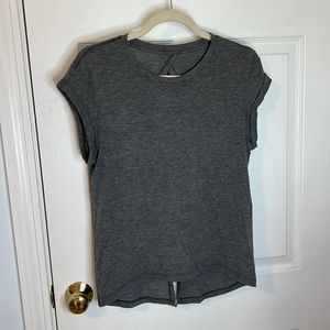Lululemon gray workout tee with breathable open back size 4
